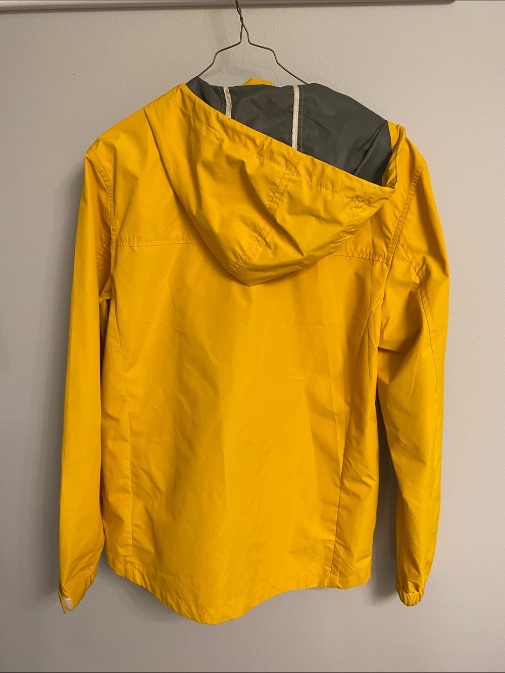 American Rag Bright Yellow Hooded Raincoat - Picture 3 of 4